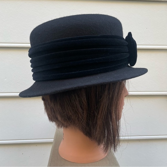 Onorio Cioppi vintage black wool hat with black velvet bow main image 14